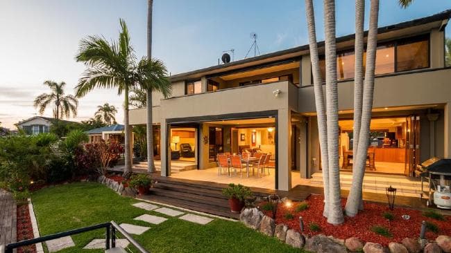 Dozens of Gold Coast homes set to go to auction during the Commonwealth Games