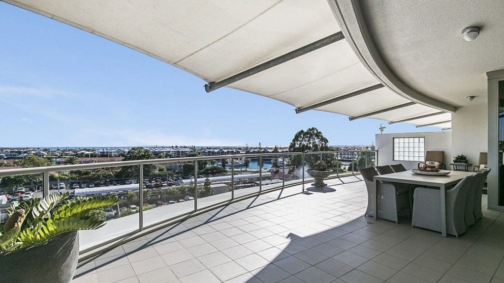 Luxury sub-penthouse south-east of Brisbane sells in under three minutes