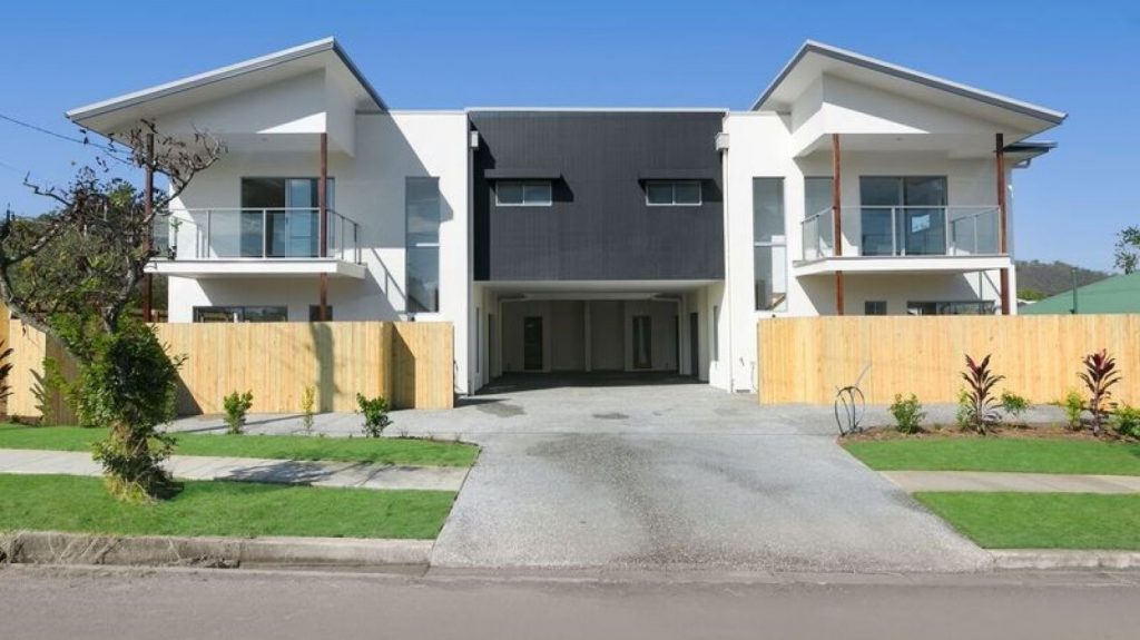 Brisbane’s backyards emerge victorious over townhouses but for how long1