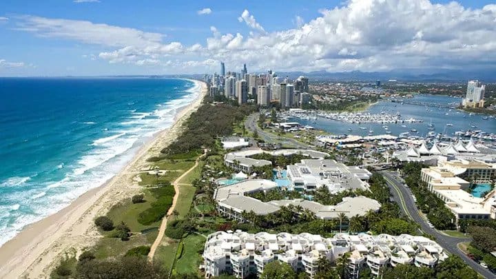 Queensland Enters Negotiations with Star on Gold Coast Deal (1)