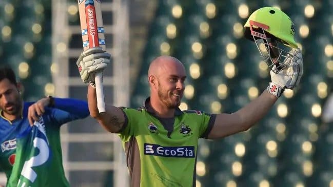 Cricketer Chris Lynn throws in luxury car to sell home