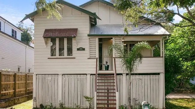 Brisbane’s fixer-upper suburbs Where to buy a renovator’s delight (10)