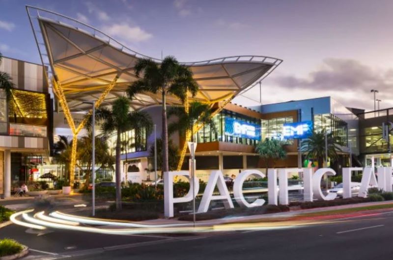 Gold Coast’s Pacific Fair, Delay could wipe $50m from AMP’s funds deal with Dexus
