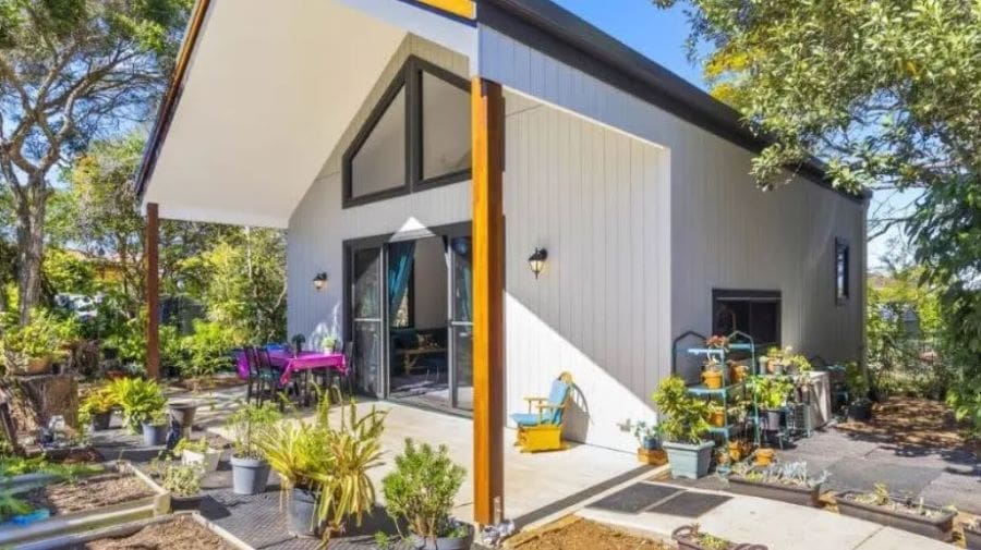 Granny flats are eligible for the first-home buyers grants, such as this one, the Artist◊ Loft by Funky Little Shacks of Queensland.