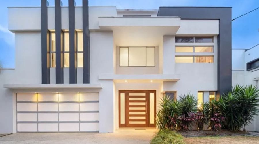 69 T E Peters Drive, Broadbeach Waters is going to auction on January 24.