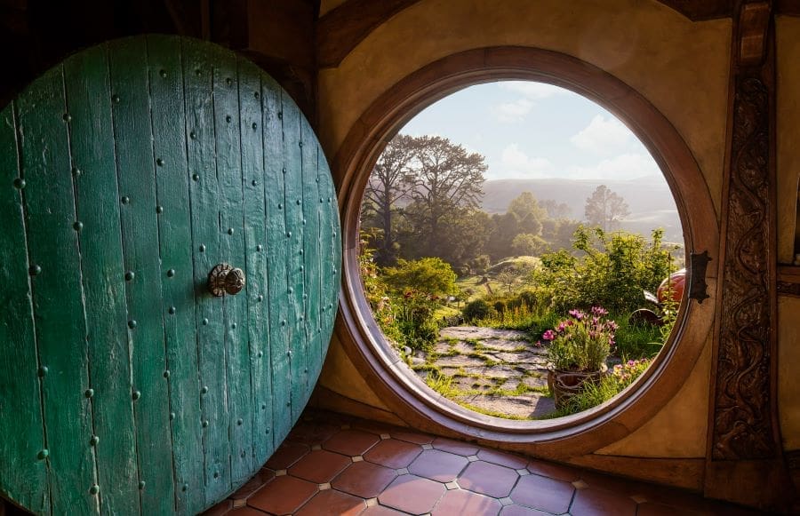 Queensland property for sale comes with a real-life Hobbit House